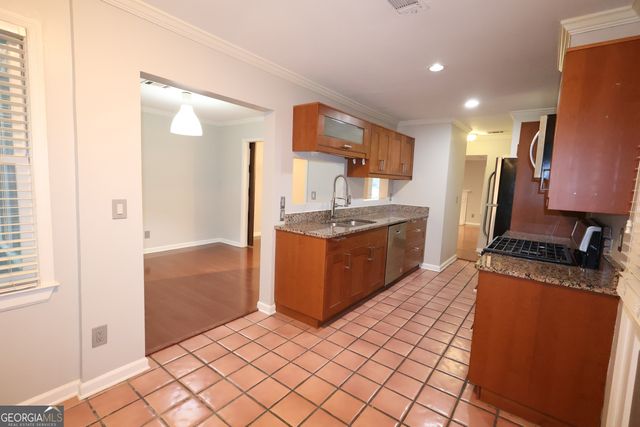 19 Brittany Way NE, Atlanta, GA 30324