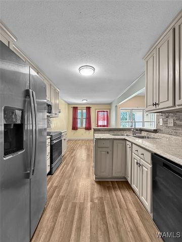 10080 Lenox, Tuscaloosa, AL 35405