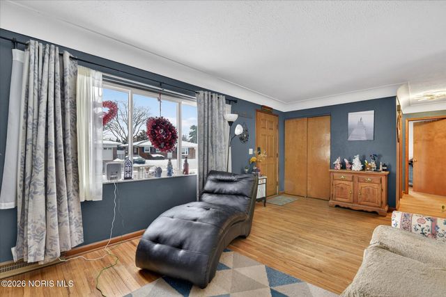 1047 Kirk Street, Maumee, OH 43537