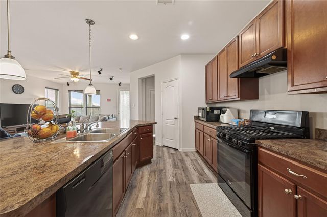 3610 Russett Glen Lane, Katy, TX 77449