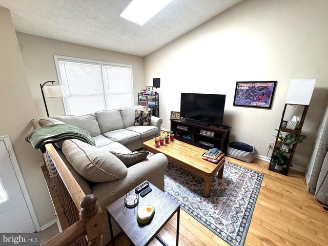 13 MCNEIL CT, Glen Burnie, MD 21061
