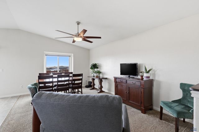 428 DAYSTAR RD, Box Elder, SD 57719