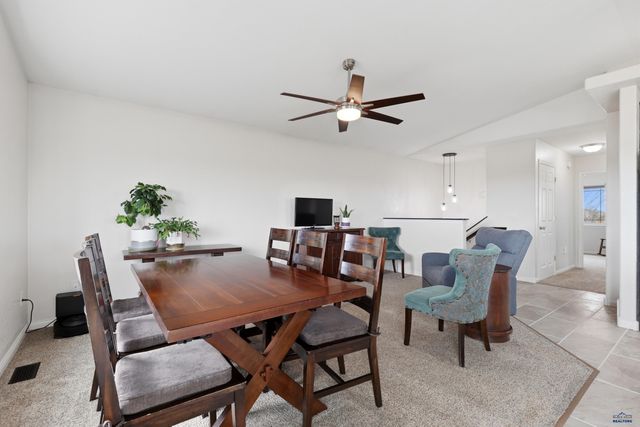 428 DAYSTAR RD, Box Elder, SD 57719