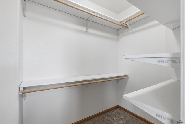 428 DAYSTAR RD, Box Elder, SD 57719