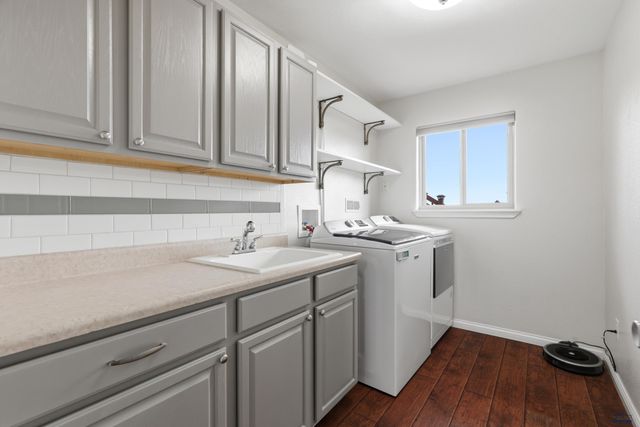 428 DAYSTAR RD, Box Elder, SD 57719