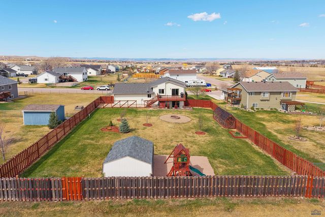 428 DAYSTAR RD, Box Elder, SD 57719