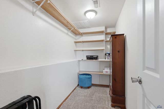 428 DAYSTAR RD, Box Elder, SD 57719