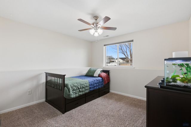 428 DAYSTAR RD, Box Elder, SD 57719
