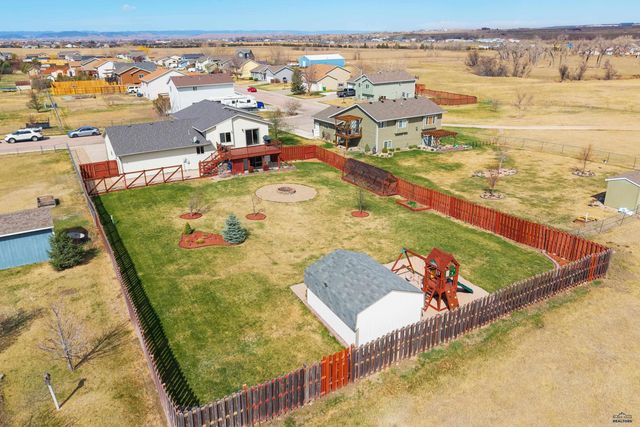 428 DAYSTAR RD, Box Elder, SD 57719