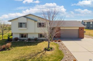 428 DAYSTAR RD, Box Elder, SD 57719