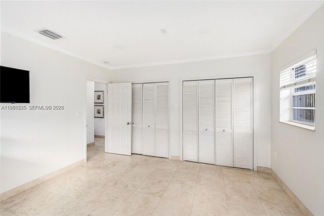 8801 Dickens Ave, Surfside, FL 33154