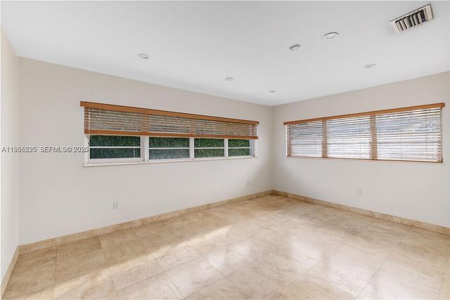 8801 Dickens Ave, Surfside, FL 33154