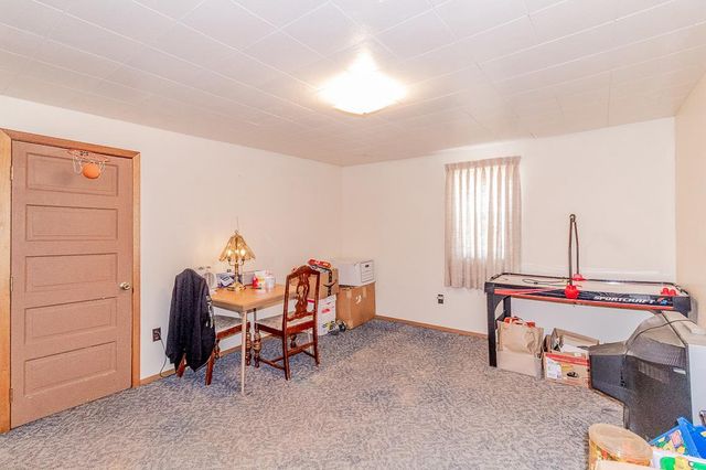 622 W WASHINGTON STREET, New London, WI 54961