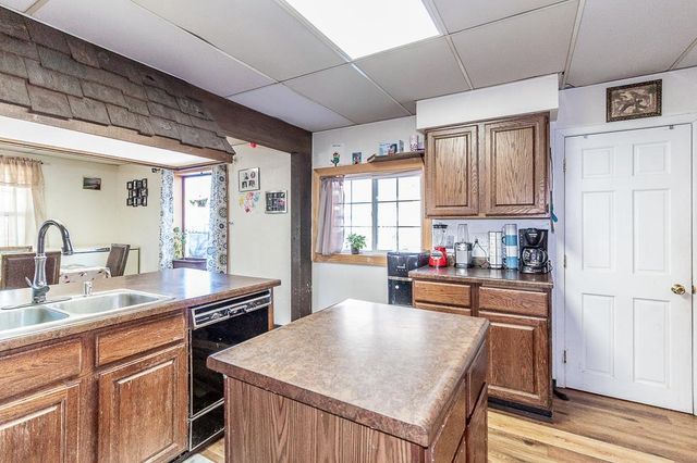 622 W WASHINGTON STREET, New London, WI 54961