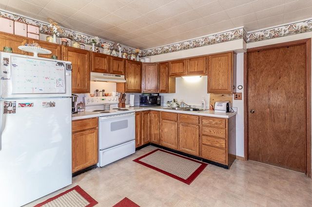 622 W WASHINGTON STREET, New London, WI 54961