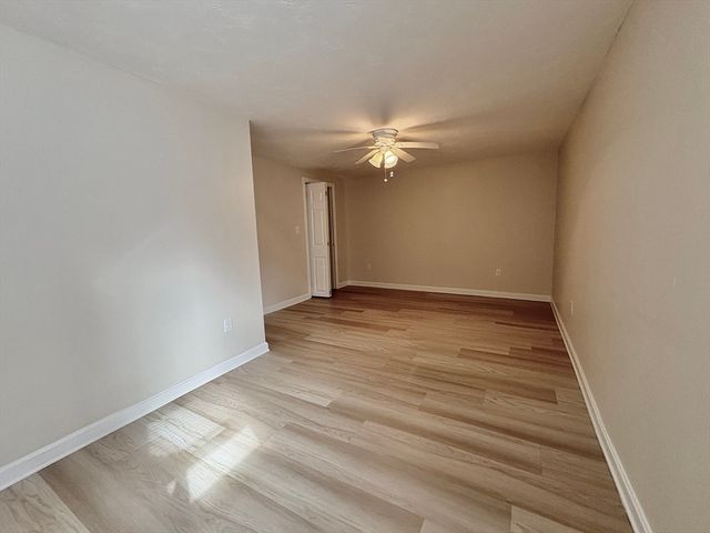 88 Revere St, Hull, MA 02045