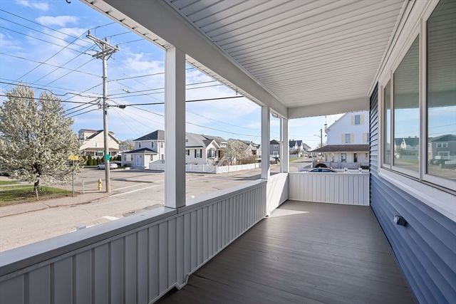 88 Revere St, Hull, MA 02045