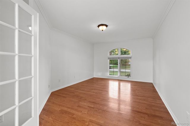 1615 Redbud Drive, Troy, MI 48098