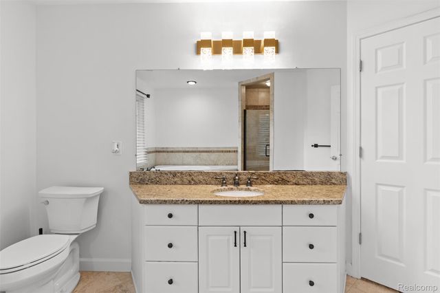 1615 Redbud Drive, Troy, MI 48098