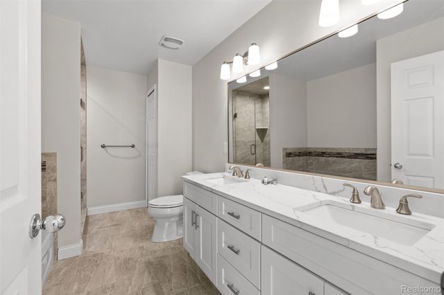 1615 Redbud Drive, Troy, MI 48098