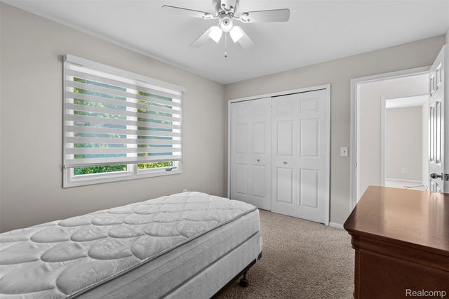 1615 Redbud Drive, Troy, MI 48098