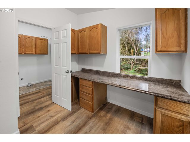 35134 LABRADOR Ln, Astoria, OR 97103