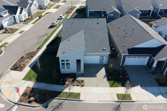 23589 SE Logan Street, Black Diamond, WA 98010