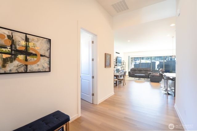 23589 SE Logan Street, Black Diamond, WA 98010