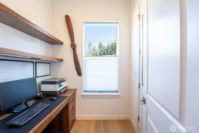 23589 SE Logan Street, Black Diamond, WA 98010