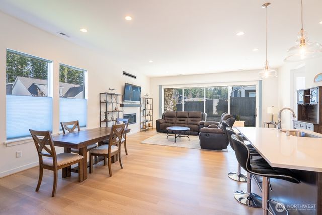 23589 SE Logan Street, Black Diamond, WA 98010