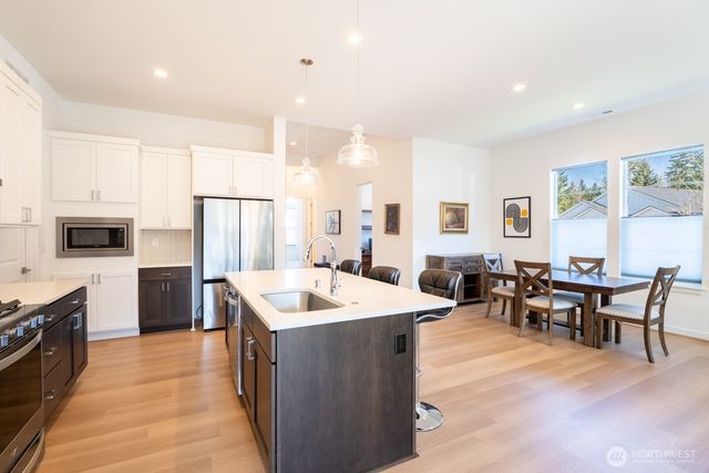 23589 SE Logan Street, Black Diamond, WA 98010