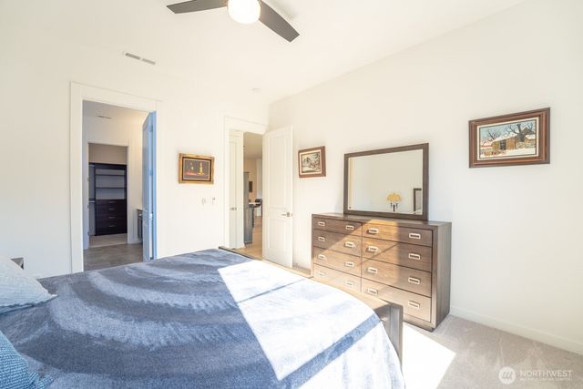 23589 SE Logan Street, Black Diamond, WA 98010