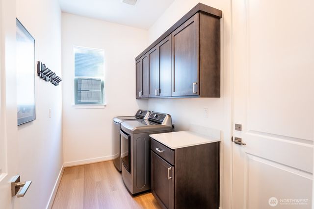 23589 SE Logan Street, Black Diamond, WA 98010