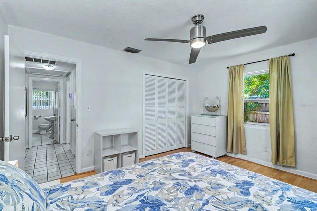 209 S AURORA AVENUE, Clearwater, FL 33765