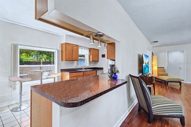 209 S AURORA AVENUE, Clearwater, FL 33765