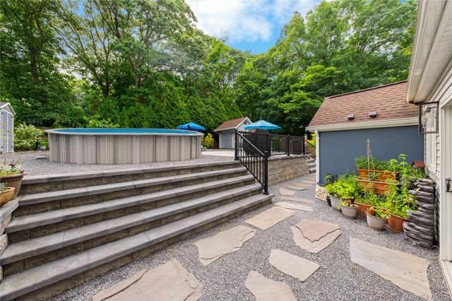 337 N Side Road, Wading River, NY 11792