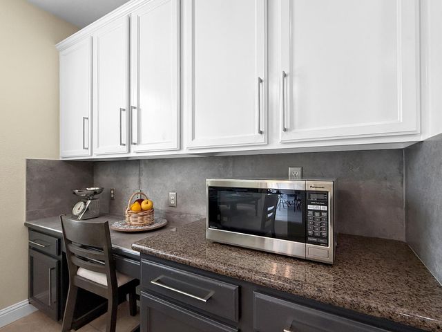 1298 Underwood Ln, Lincoln, CA 95648