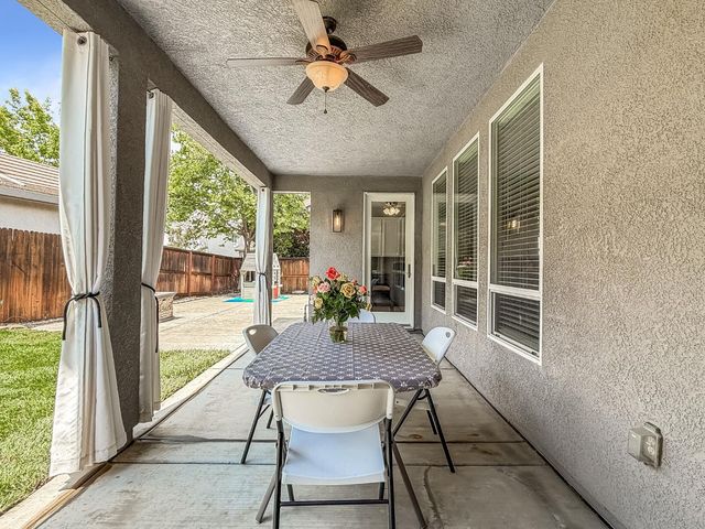 1298 Underwood Ln, Lincoln, CA 95648