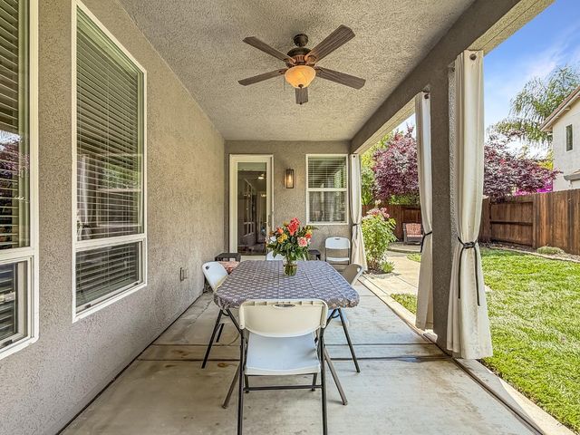 1298 Underwood Ln, Lincoln, CA 95648