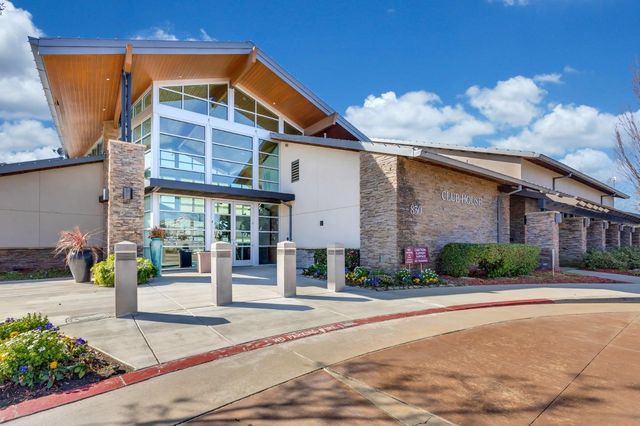1298 Underwood Ln, Lincoln, CA 95648