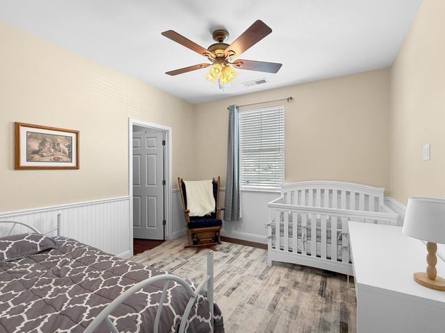 1298 Underwood Ln, Lincoln, CA 95648