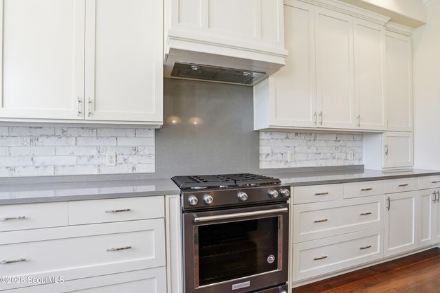 308 Lake Stillwater Drive, St. Simons Island, GA 31522