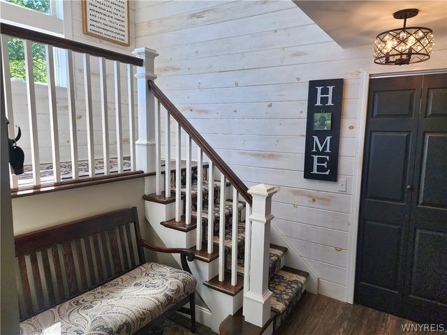 6097 Seufert Road, Orchard Park, NY 14127