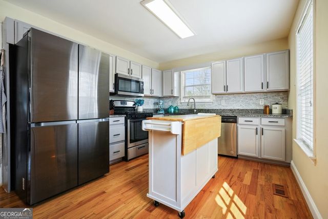 130 Iris Glen, Dallas, GA 30157