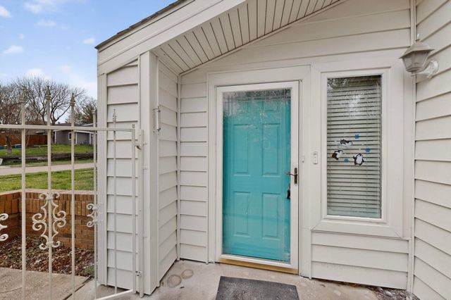 2407 Mustang Court, Lewisville, TX 75067