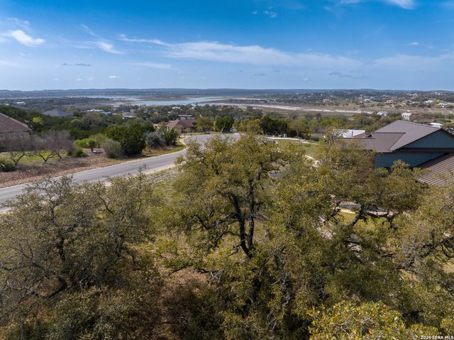 136 Spirit Cir, Spring Branch, TX 78070