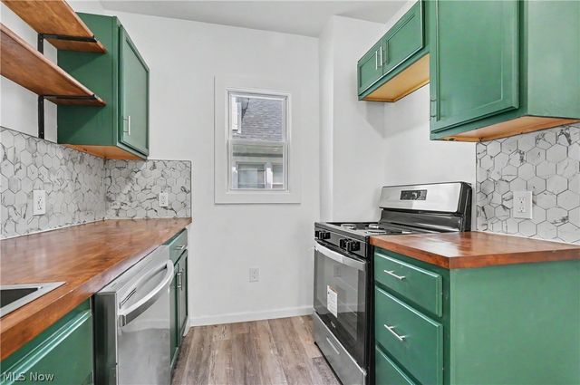 964 E 143rd Street, Cleveland, OH 44110