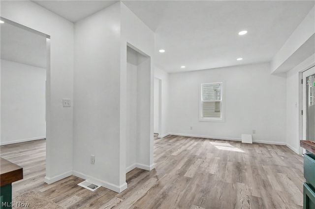 964 E 143rd Street, Cleveland, OH 44110