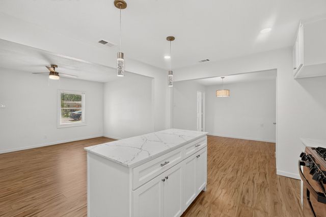 813 Travis Street, Garland, TX 75040