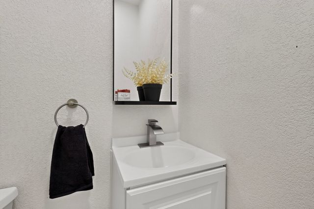 813 Travis Street, Garland, TX 75040